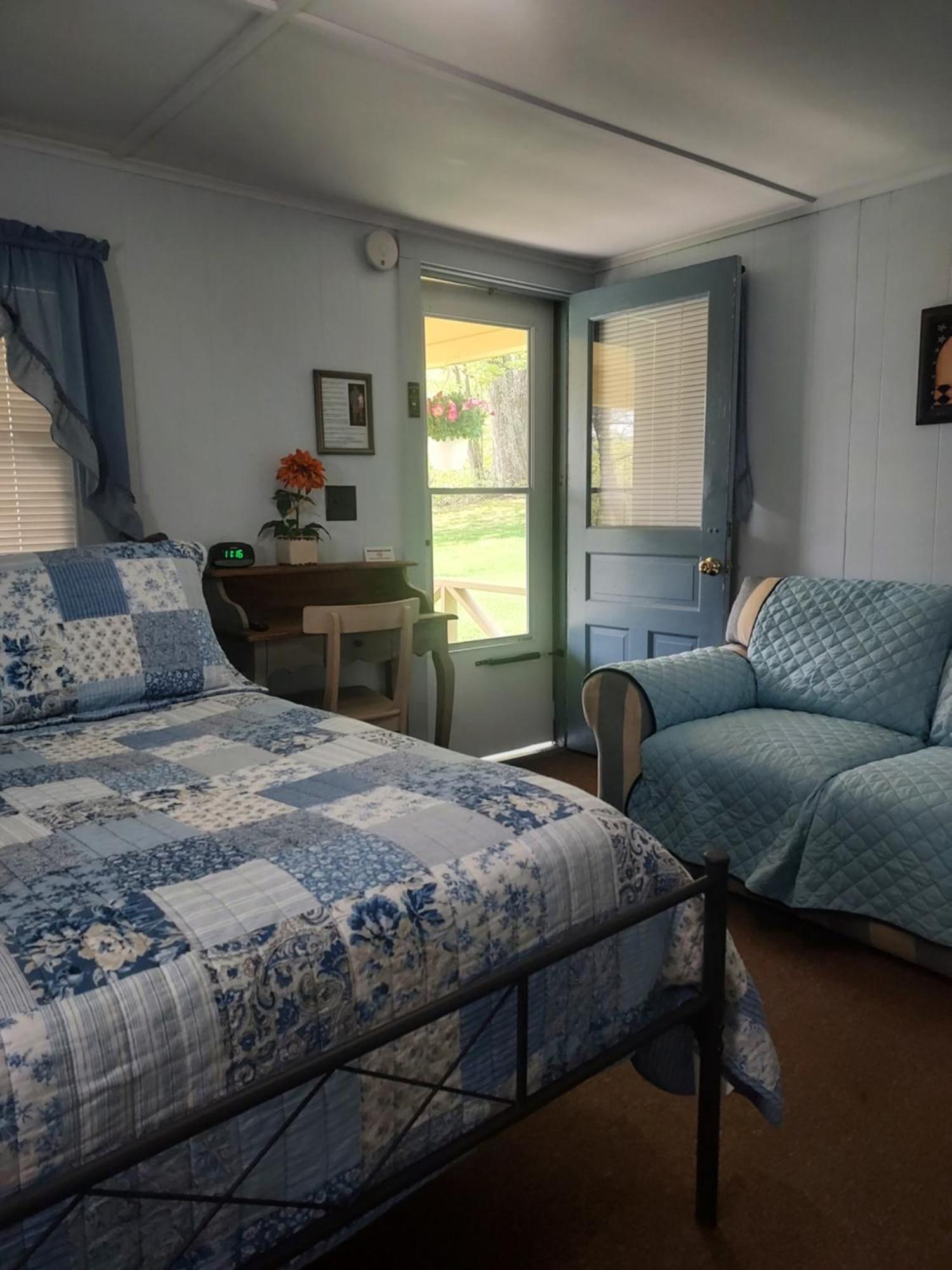 Serenity Motel Shaftsbury Ngoại thất bức ảnh