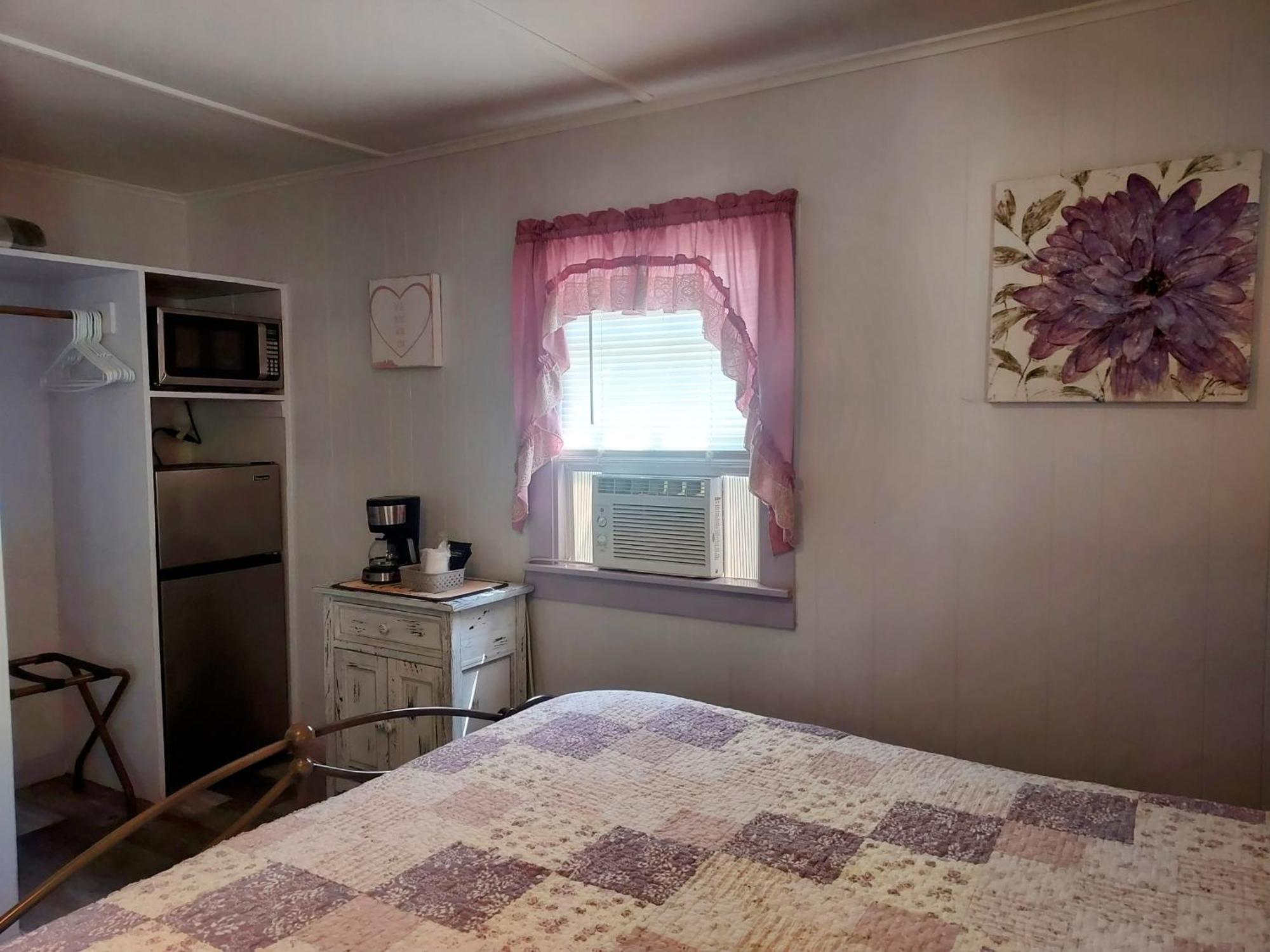 Serenity Motel Shaftsbury Ngoại thất bức ảnh